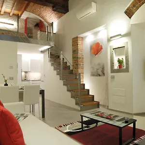 la-perla-florence.it-tuscanyhotel.com/
