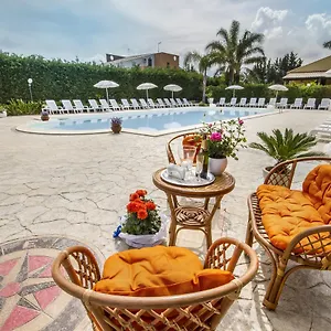 Vacanze Paradise Vicino Cefalù Piscina Aperta Hébergement de vacances