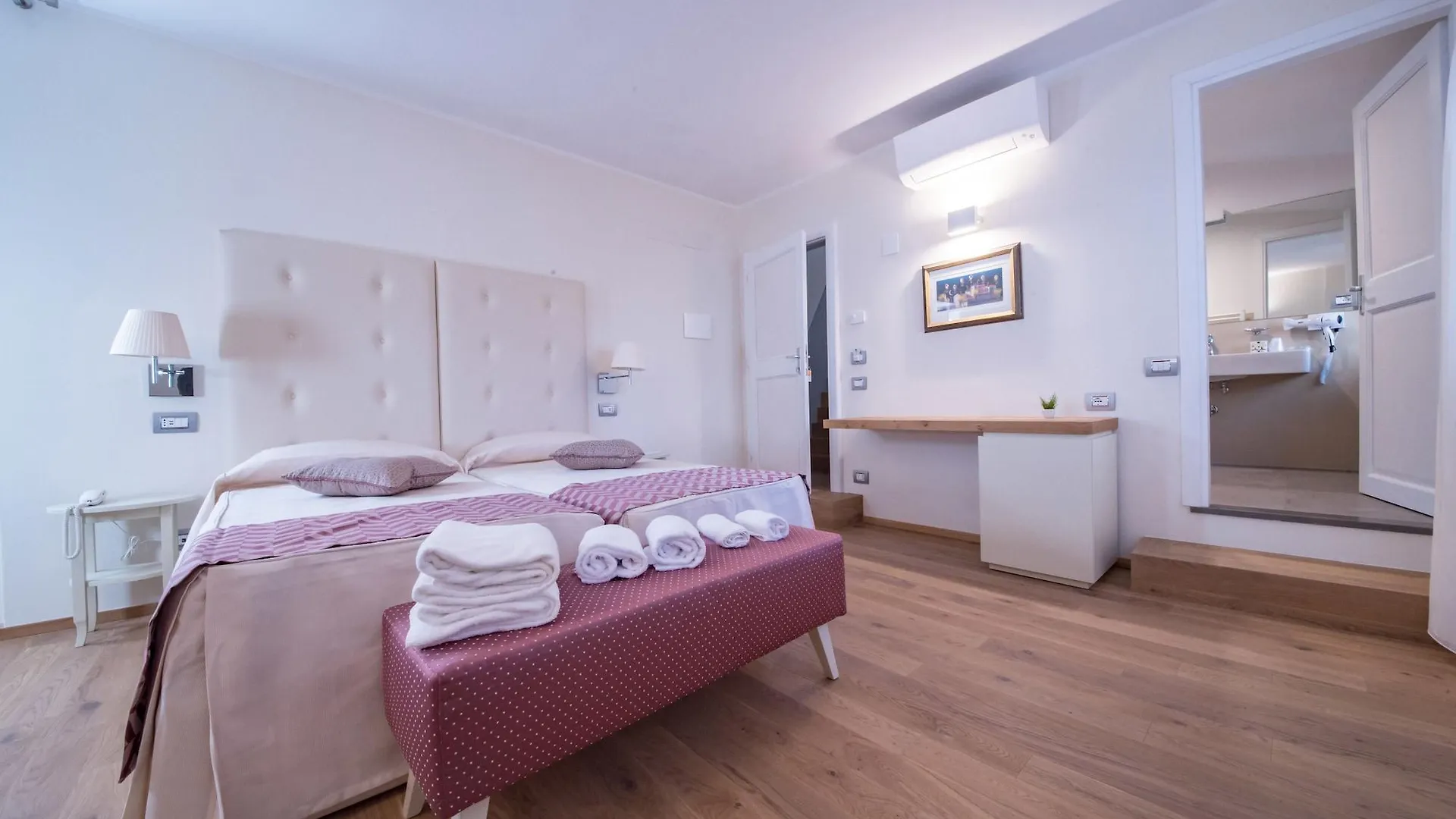 Hotel Il Palazzo Assisi 3*,  Italien
