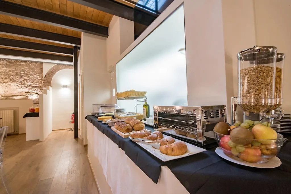 Hotel Il Palazzo Assisi Italy